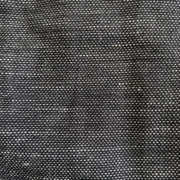 H&M Linen Blend High Waisted Cuffed Shorts Sz. 10 - Picture 5 of 7